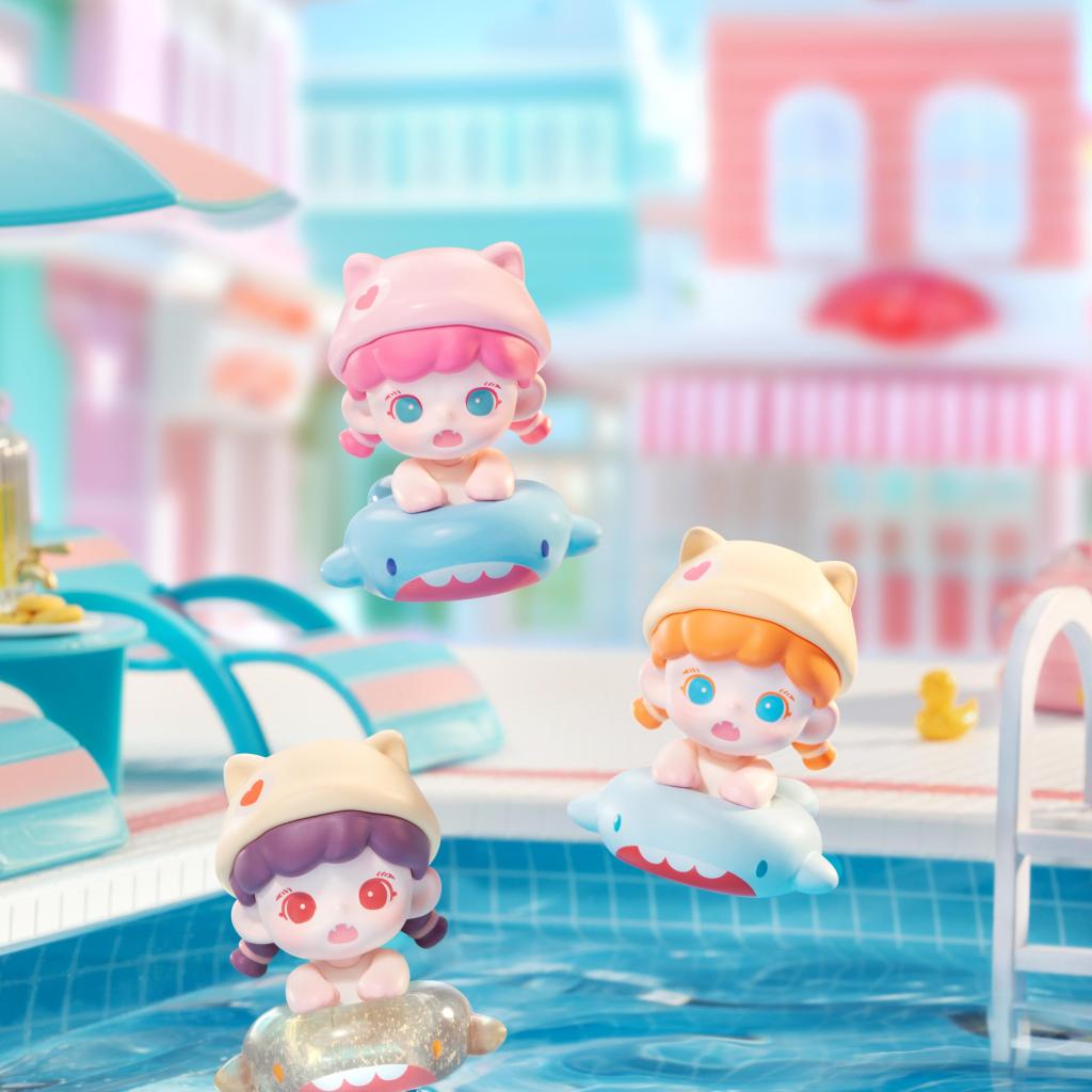 TNT SPACE All-Family Pool Party mili Series Mini Figures Blind Box