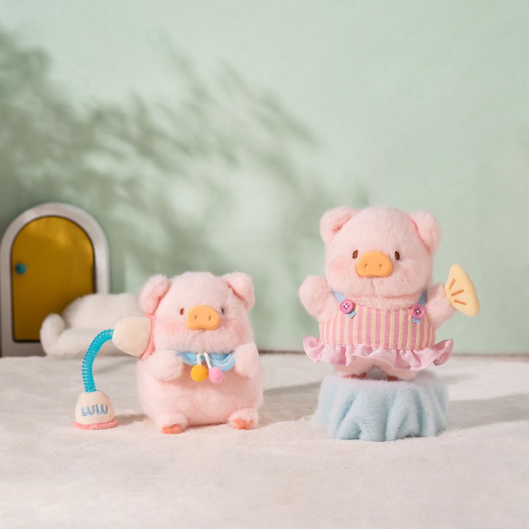 TNT SPACE x LuLu the Piggy Come Play Series Plush Pendant Blind Box